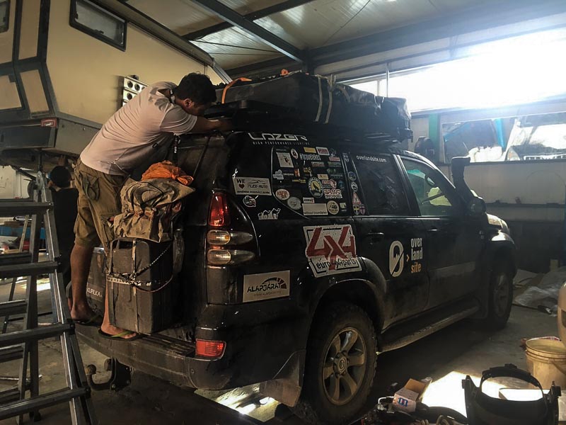 broken front runner roof rack fixing roof rack