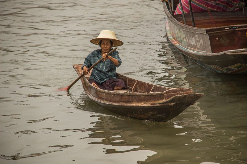 bangkok floating market floating market visited by overlanders