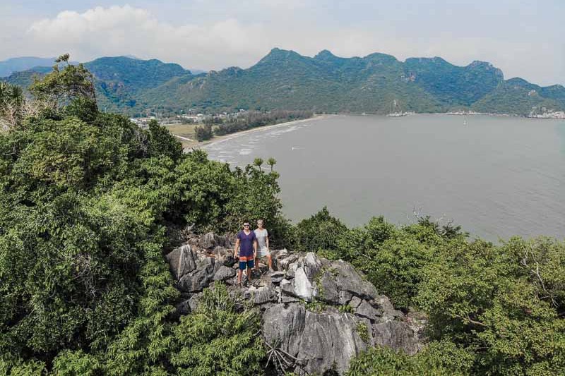 overlanders hiking in thailand1 overlandsite hiking in thailand