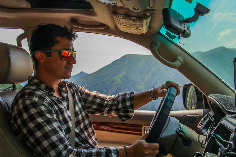 using lumbar support while driving lumbar support is important