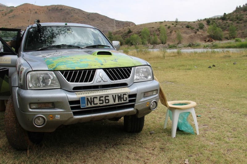 overlanding toilet luxury-min how to dop number two when travelling