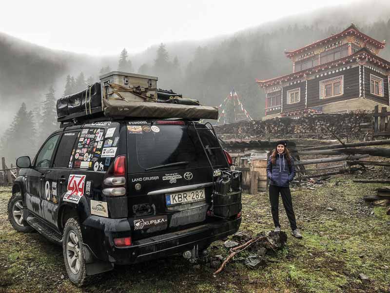 overlanding in tibet